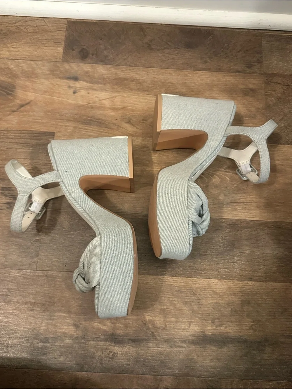 Altar'd State Light Blue Daisy Platform Sandals